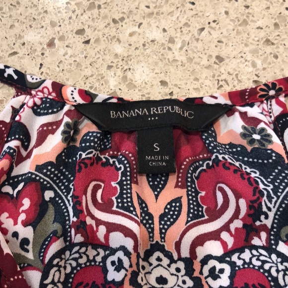 Banana Republic Women’s Tank Floral Print - Small - Picture 3 of 5